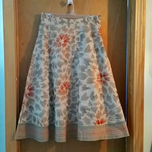 Border-embroidered skirt